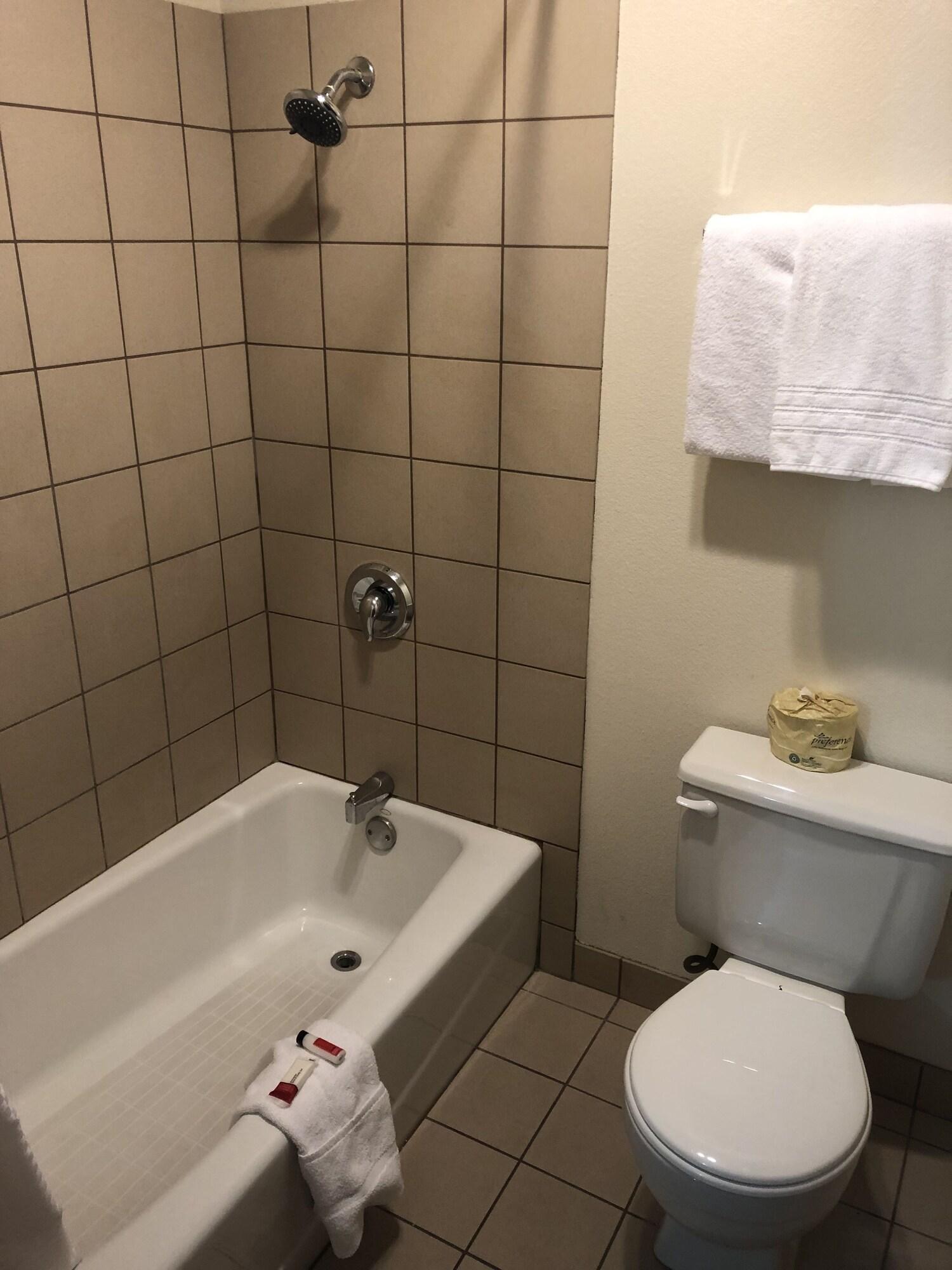 Motel Super 8 By Wyndham Ontario Esterno foto